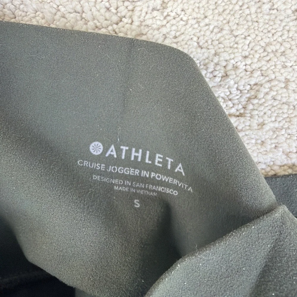 Women's Athleta Size Small Cruise Jogger In Powervita‎ Grey Athleisure
